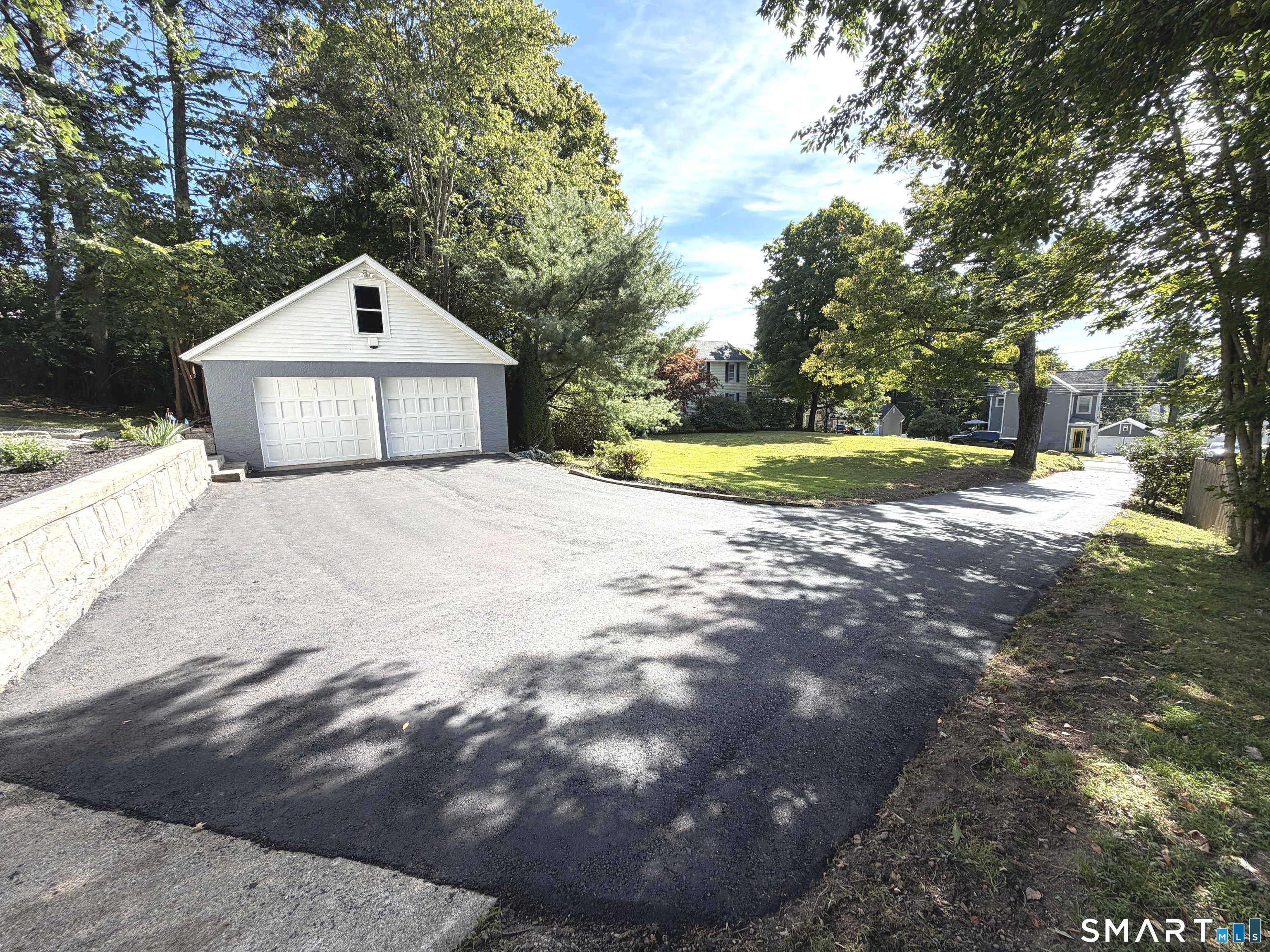 33 Chestnut Grove Road Watertown CT 06795