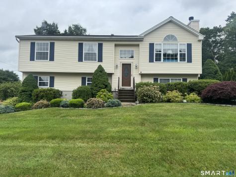 2 Michelle Lane Naugatuck CT 06770