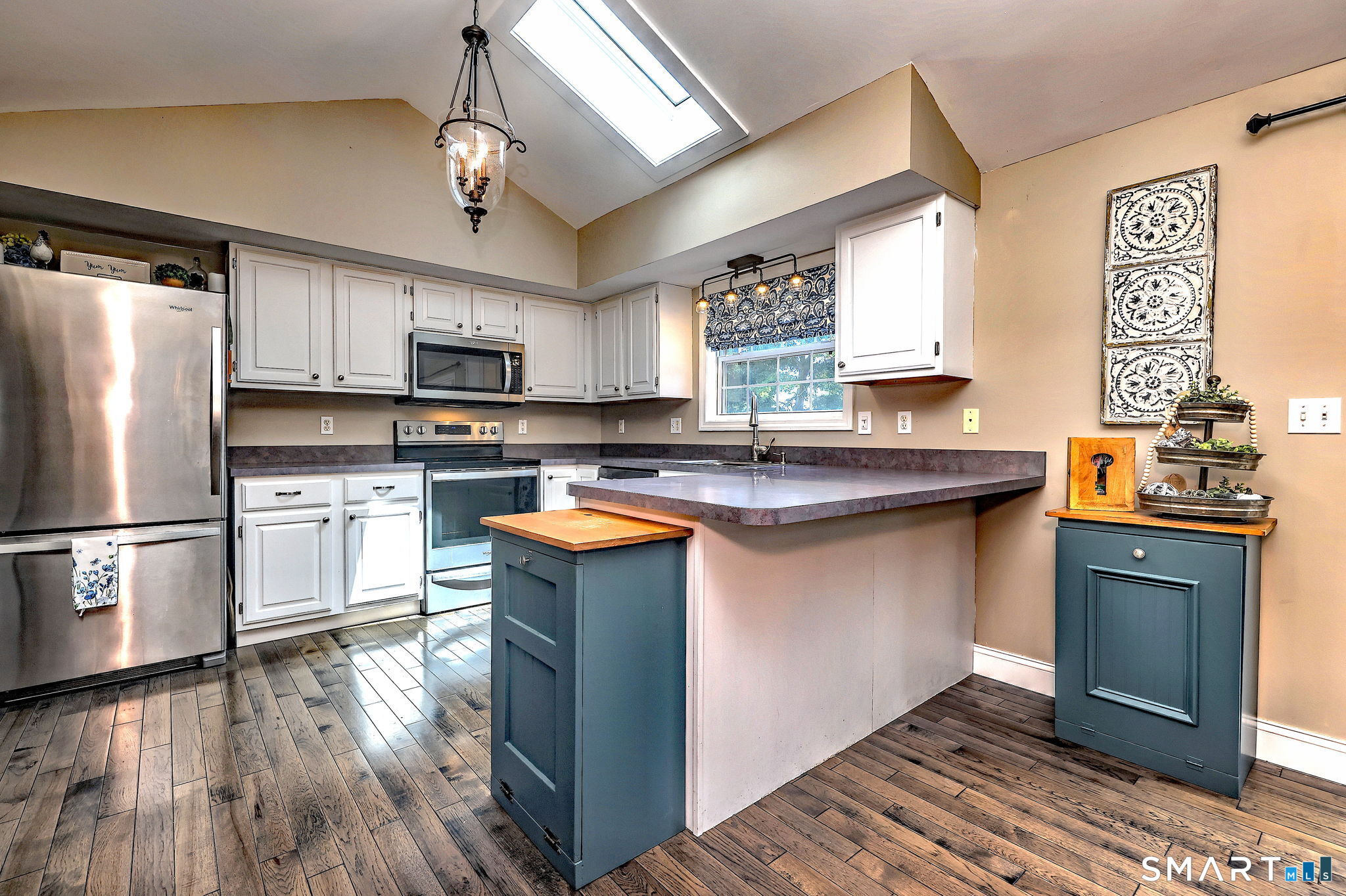 2 Michelle Lane Naugatuck CT 06770