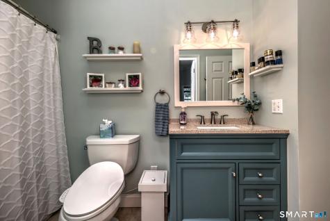 2 Michelle Lane Naugatuck CT 06770