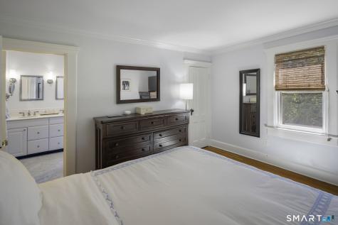 42 Hoyt Street New Canaan CT 06840