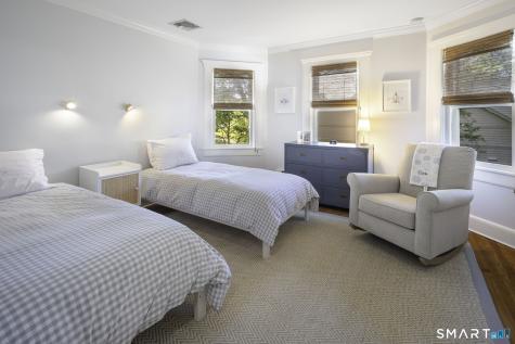42 Hoyt Street New Canaan CT 06840