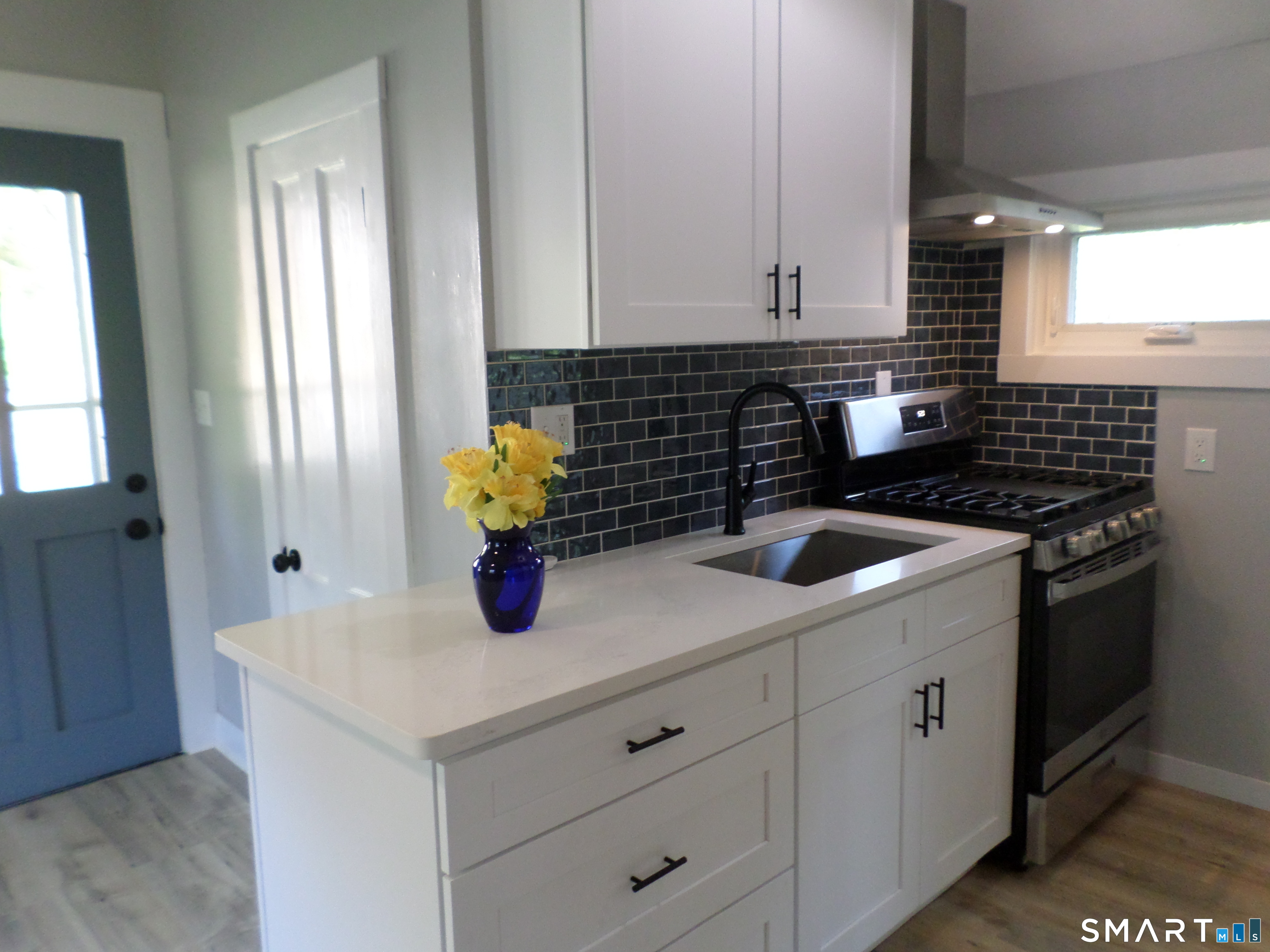 86 West Street Manchester CT 06040