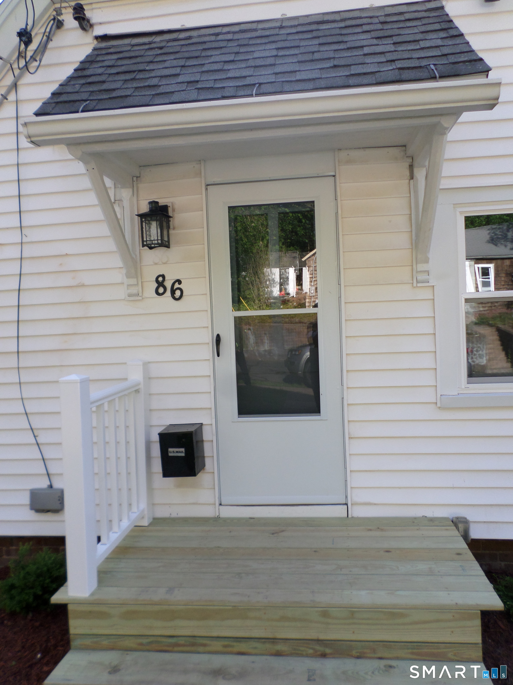 86 West Street Manchester CT 06040