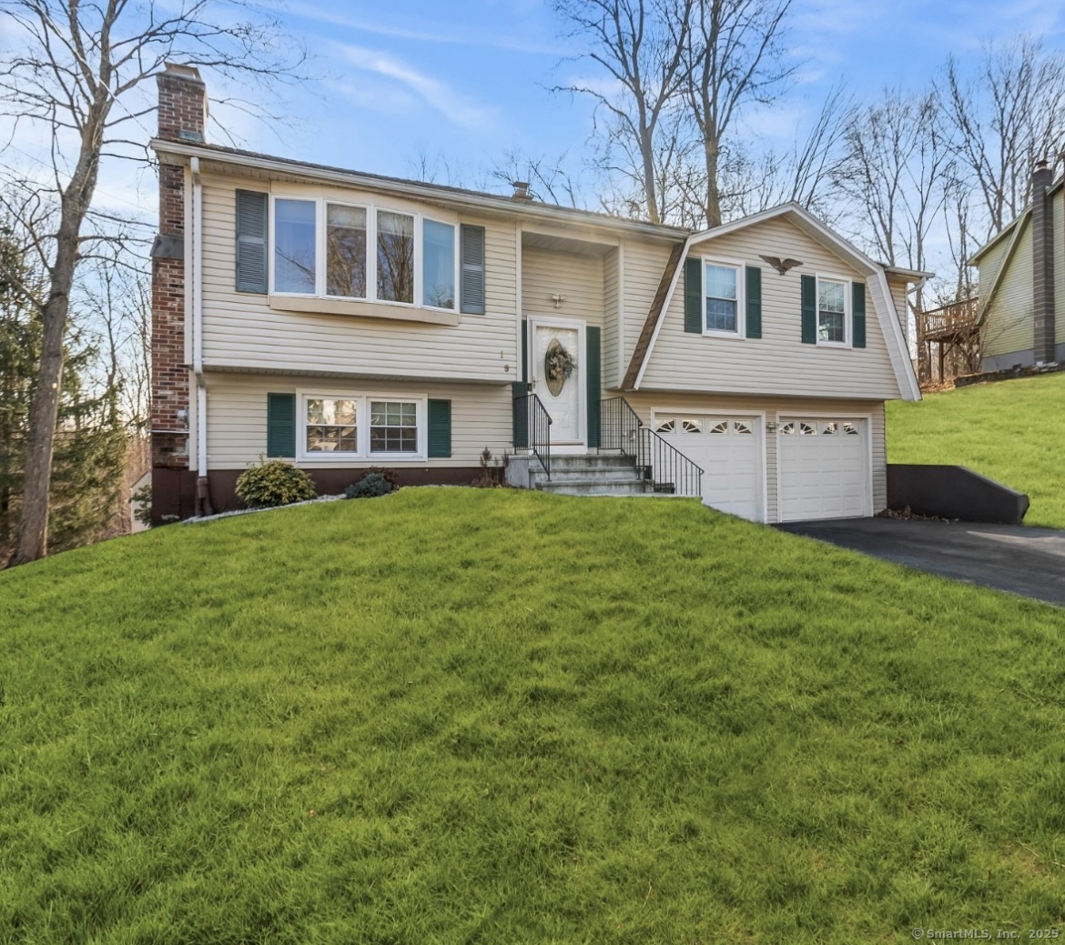 19 Lenore Drive Meriden CT 06450