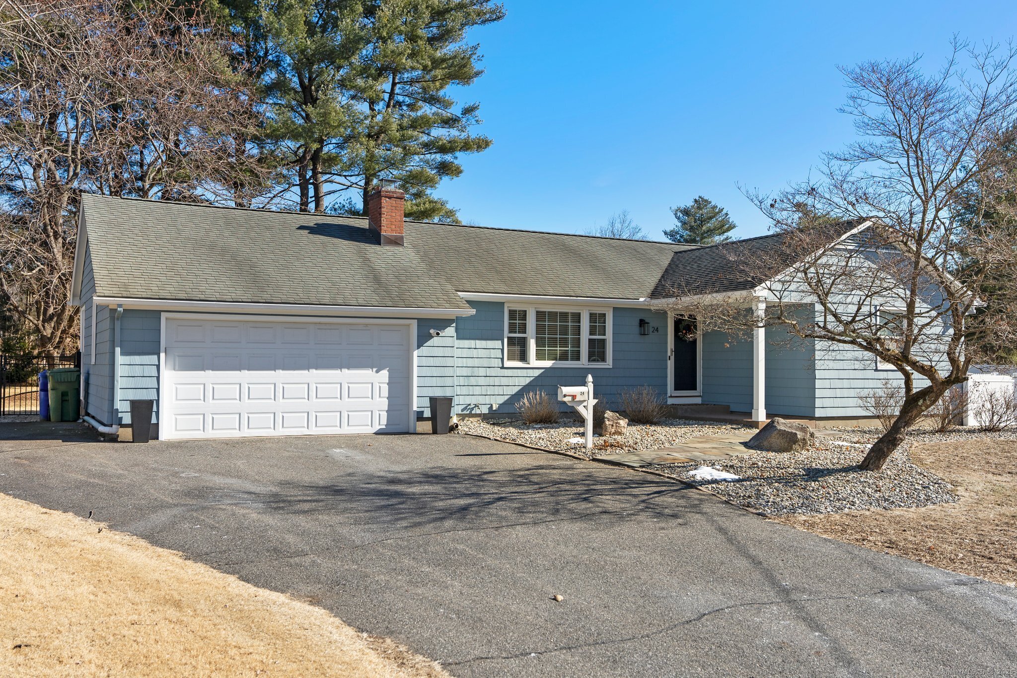 24 Cooper Drive Glastonbury CT 06033