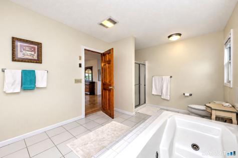 9 Pez Court North Haven CT 06473