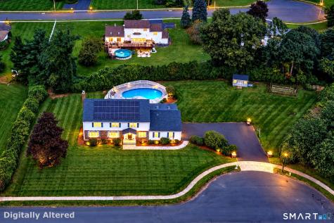 9 Pez Court North Haven CT 06473