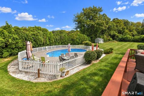 9 Pez Court North Haven CT 06473