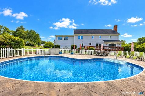 9 Pez Court North Haven CT 06473