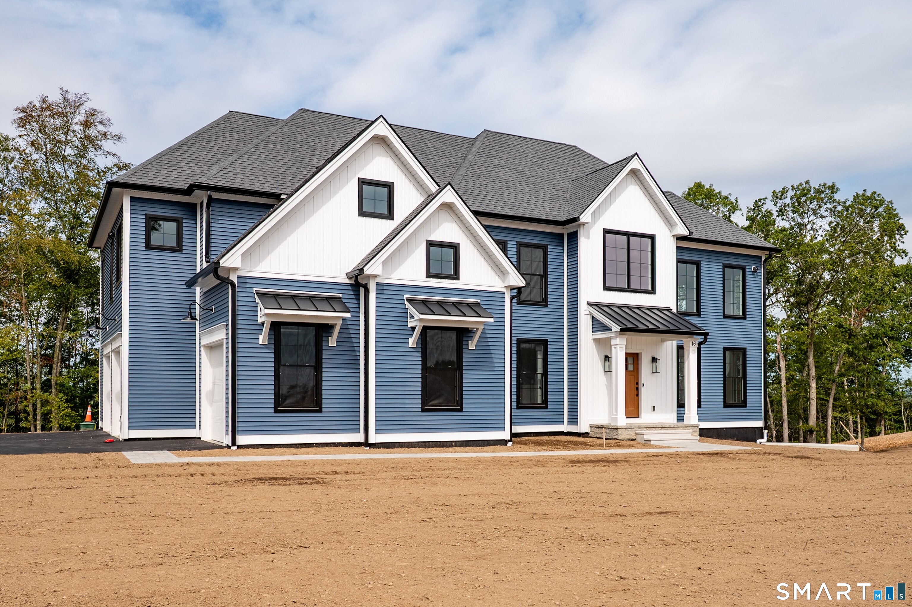 East Lyme CT, 6 Pumpkin Grove