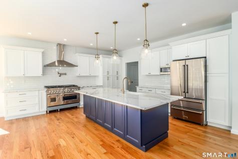 4 Stefania's Way North Branford CT 06472