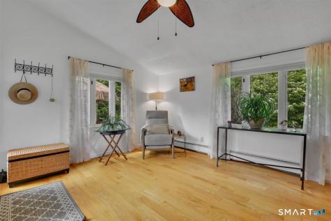 6 Beechwood Circle Cromwell CT 06416