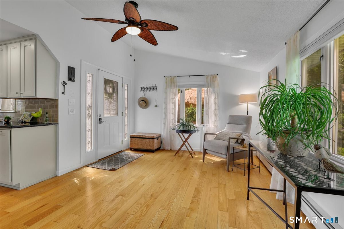 6 Beechwood Circle Cromwell CT 06416