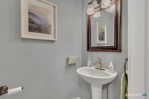 6 Beechwood Circle Cromwell CT 06416