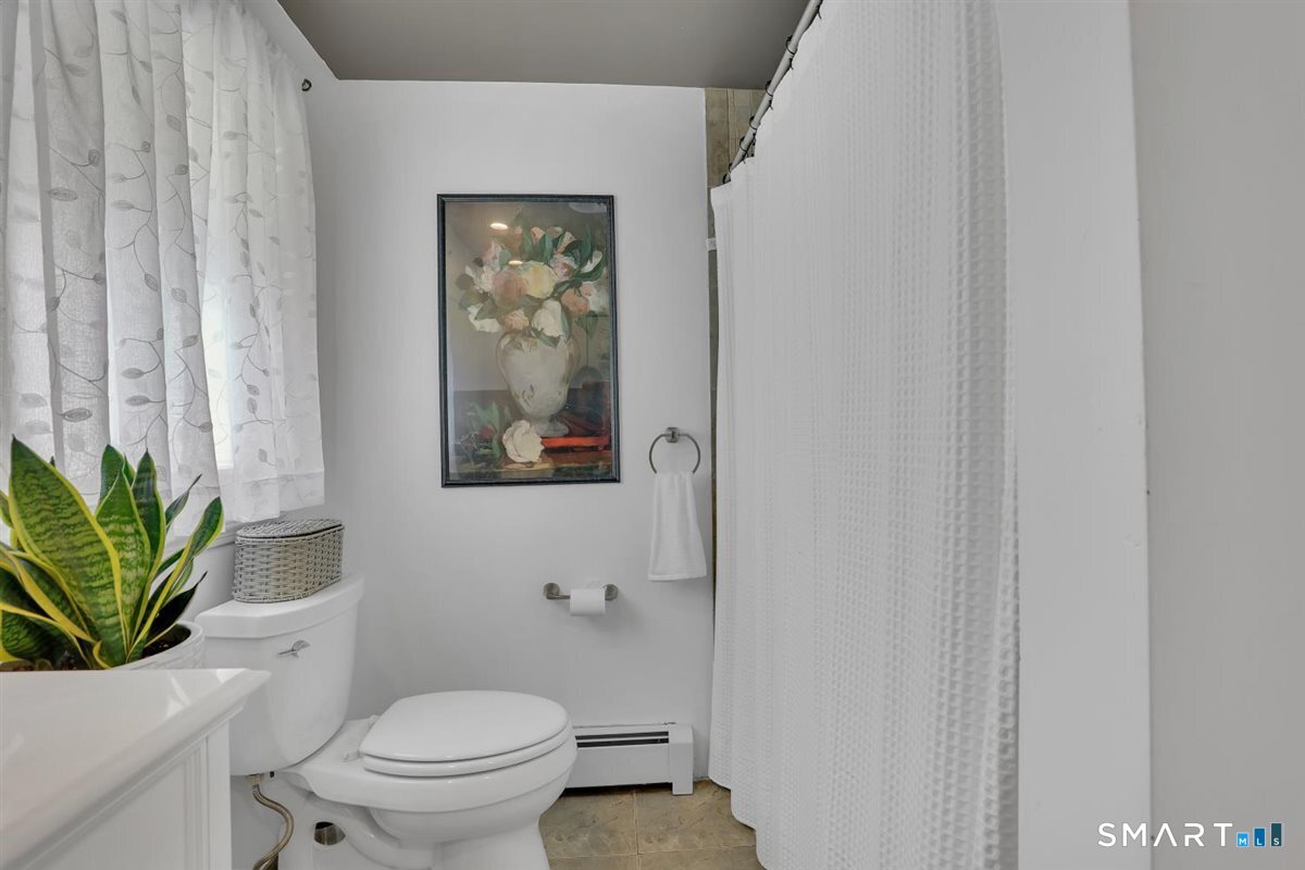 6 Beechwood Circle Cromwell CT 06416