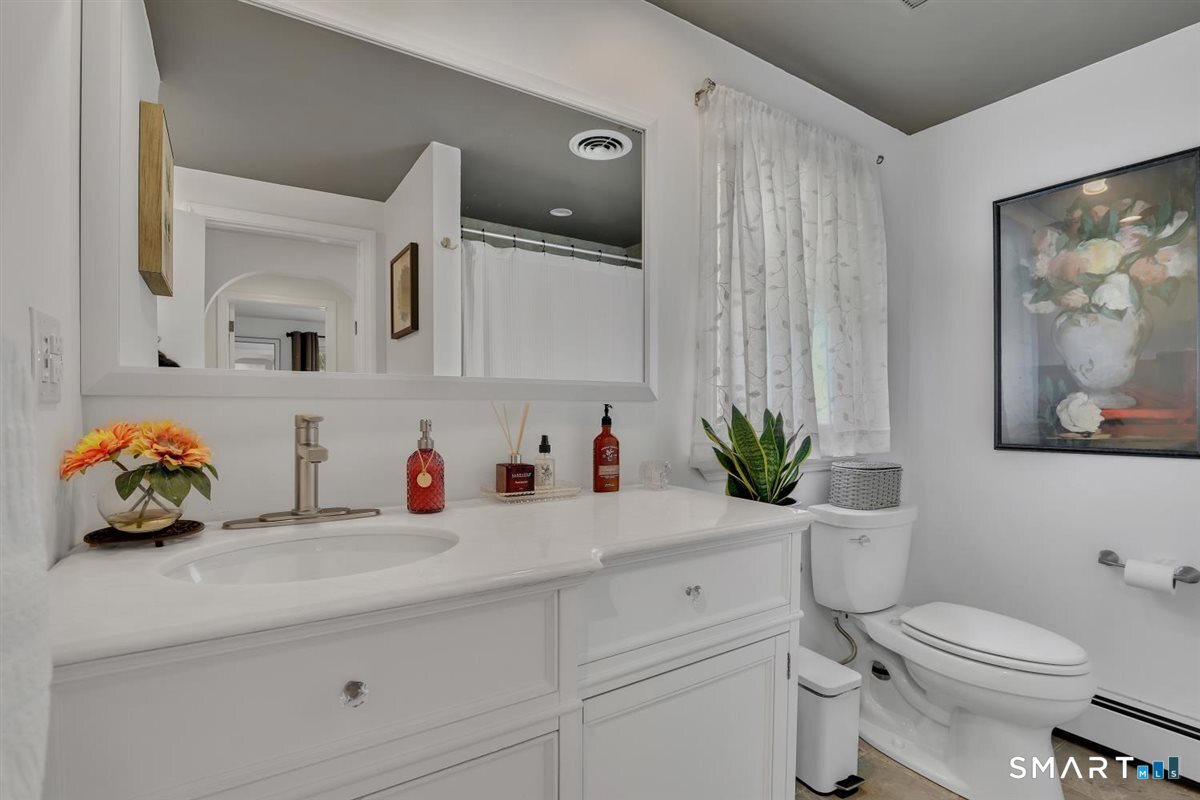 6 Beechwood Circle Cromwell CT 06416