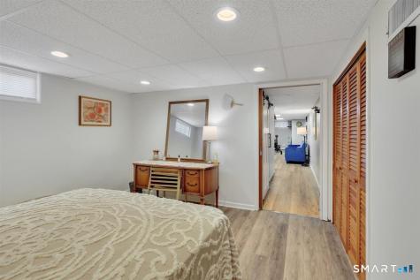 6 Beechwood Circle Cromwell CT 06416