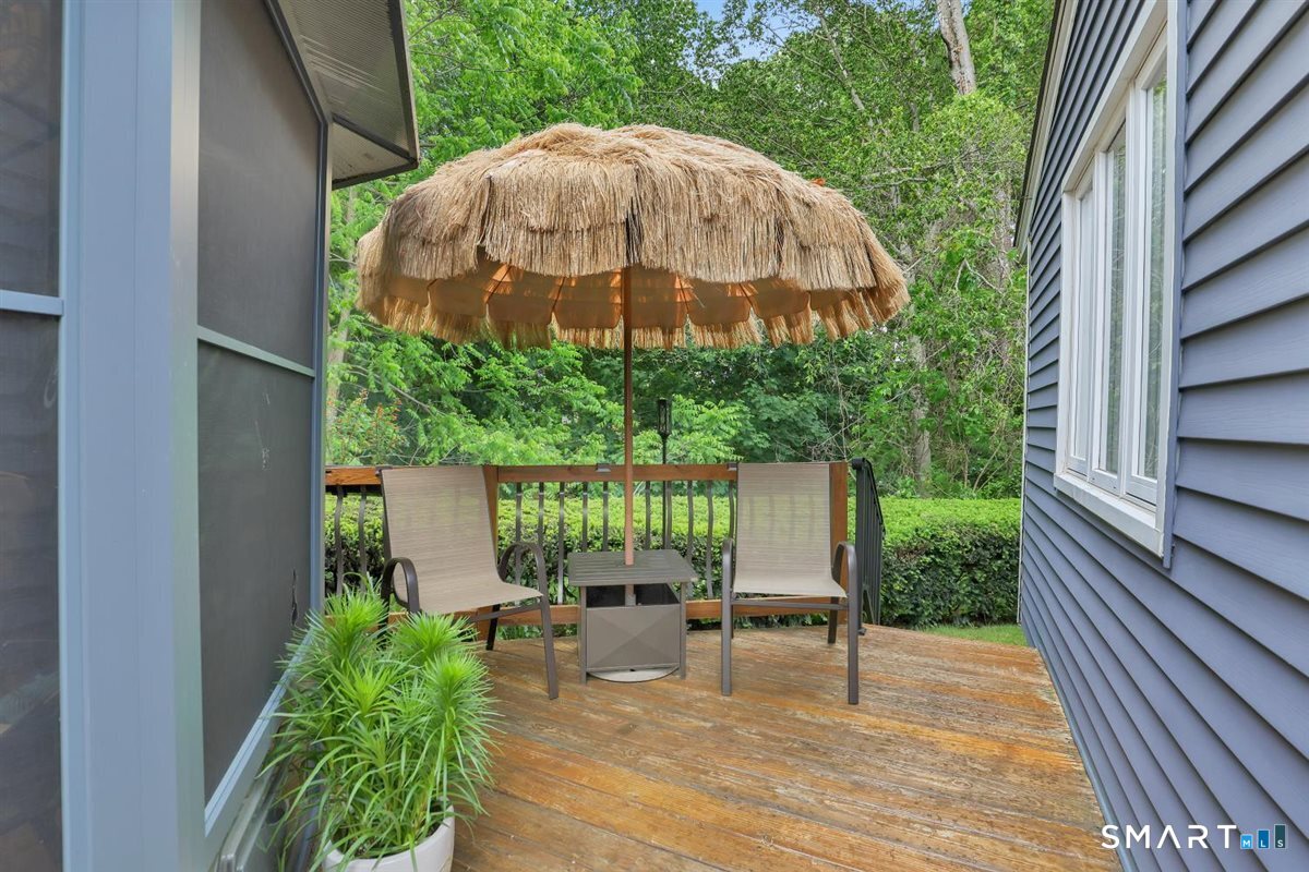 6 Beechwood Circle Cromwell CT 06416