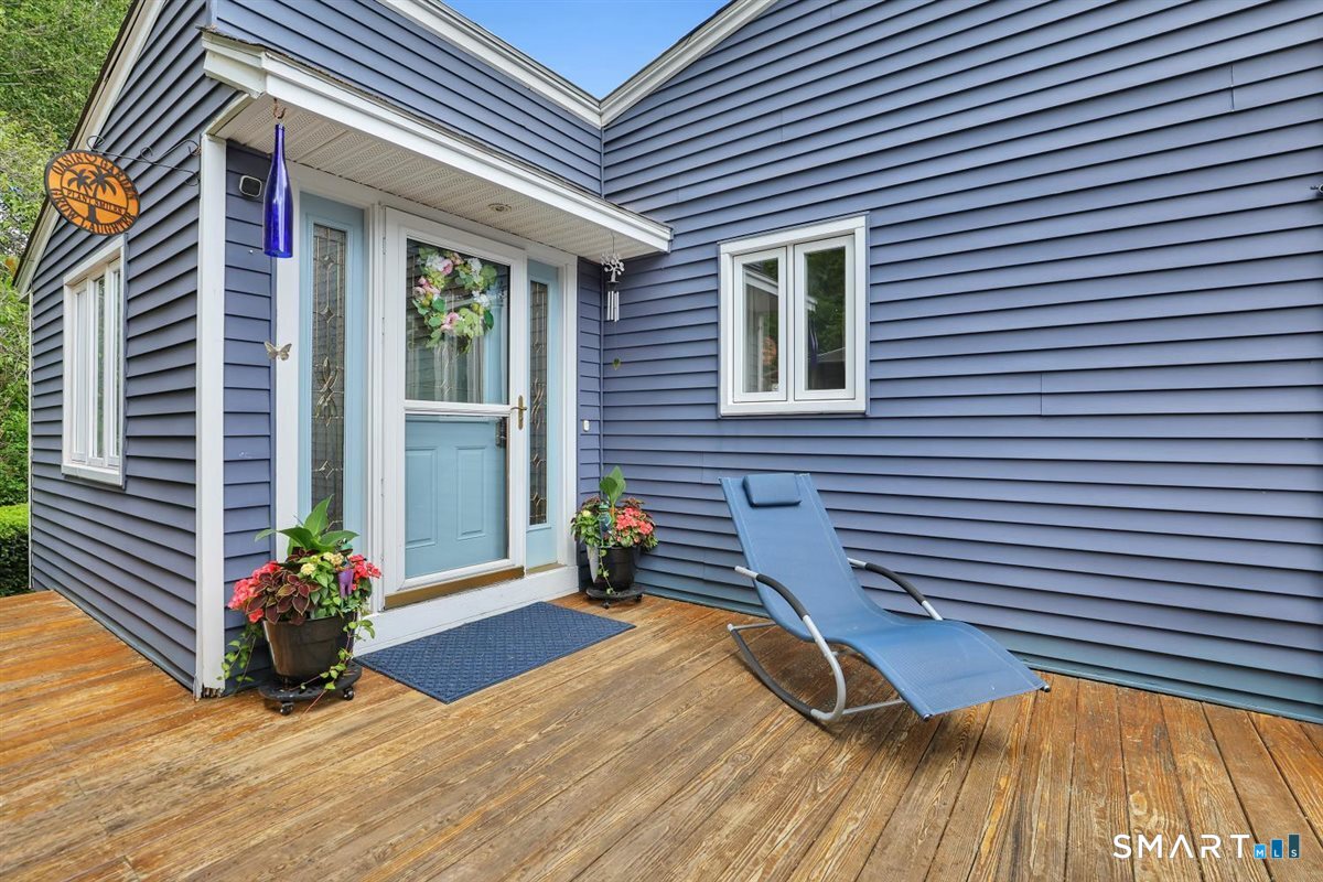 6 Beechwood Circle Cromwell CT 06416