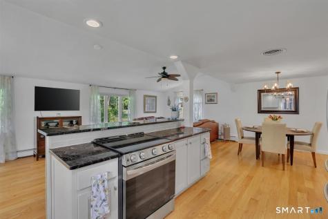 6 Beechwood Circle Cromwell CT 06416