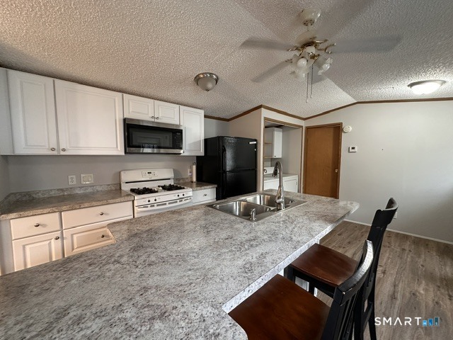 270 Boston Post Road Waterford CT 06385
