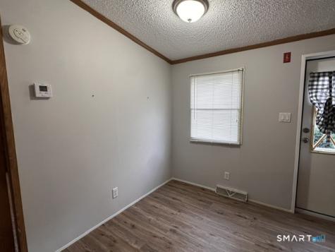 270 Boston Post Road Waterford CT 06385