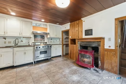 556 Old Eagleville Road Coventry CT 06238