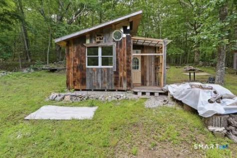 556 Old Eagleville Road Coventry CT 06238