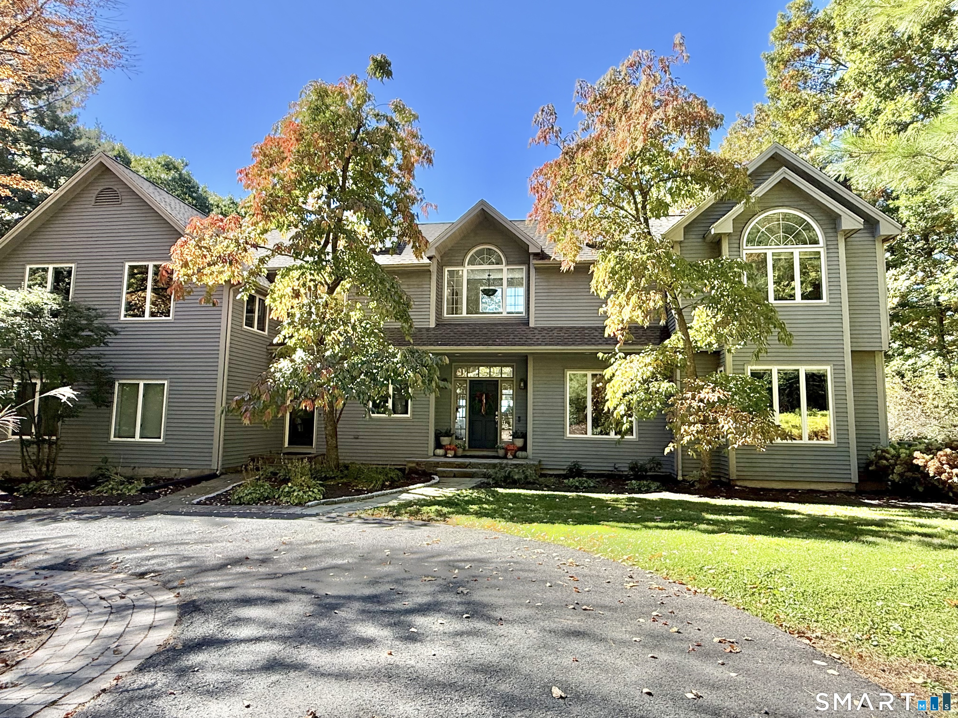 100 Robin Drive Canton CT 06019