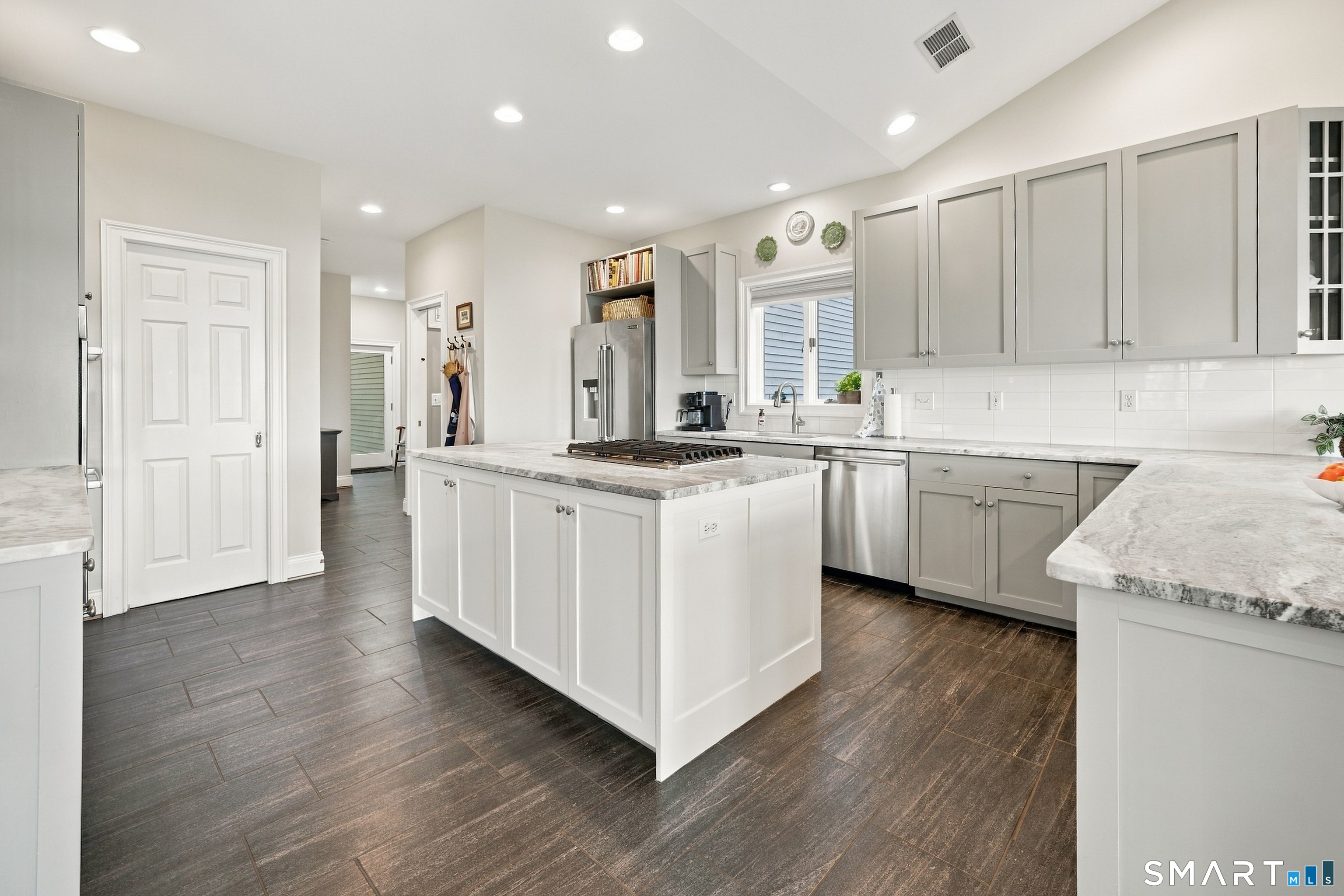 100 Robin Drive Canton CT 06019