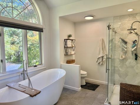100 Robin Drive Canton CT 06019