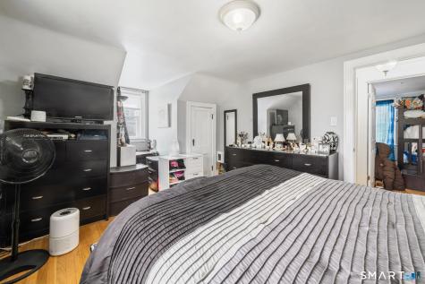 15 Nixon Avenue Naugatuck CT 06770