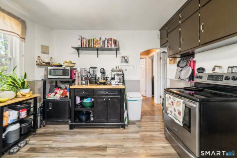15 Nixon Avenue Naugatuck CT 06770