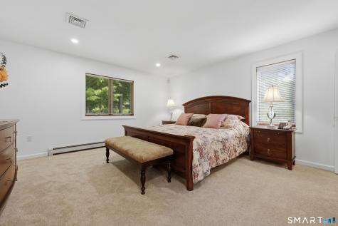 37 Tunnel Road Newtown CT 06470