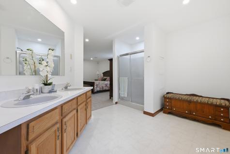 37 Tunnel Road Newtown CT 06470