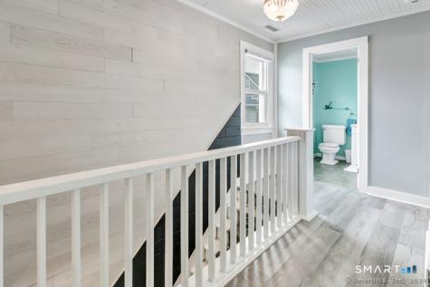 27 Elaine Road Milford CT 06460
