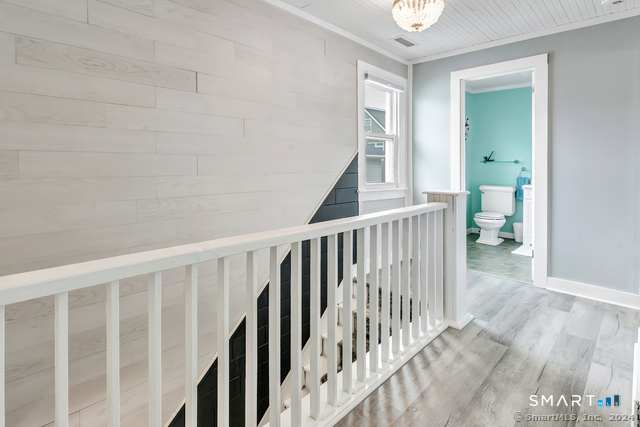 27 Elaine Road Milford CT 06460