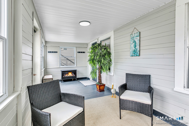 27 Elaine Road Milford CT 06460