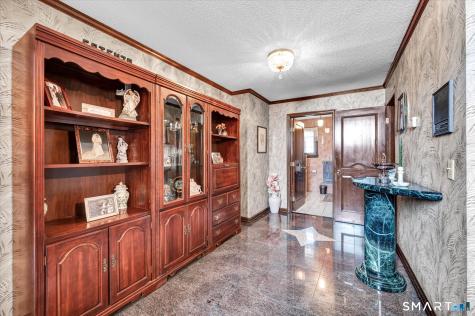 23 Crest Drive Cromwell CT 06416