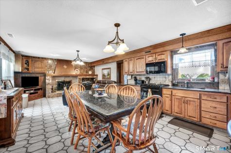 23 Crest Drive Cromwell CT 06416