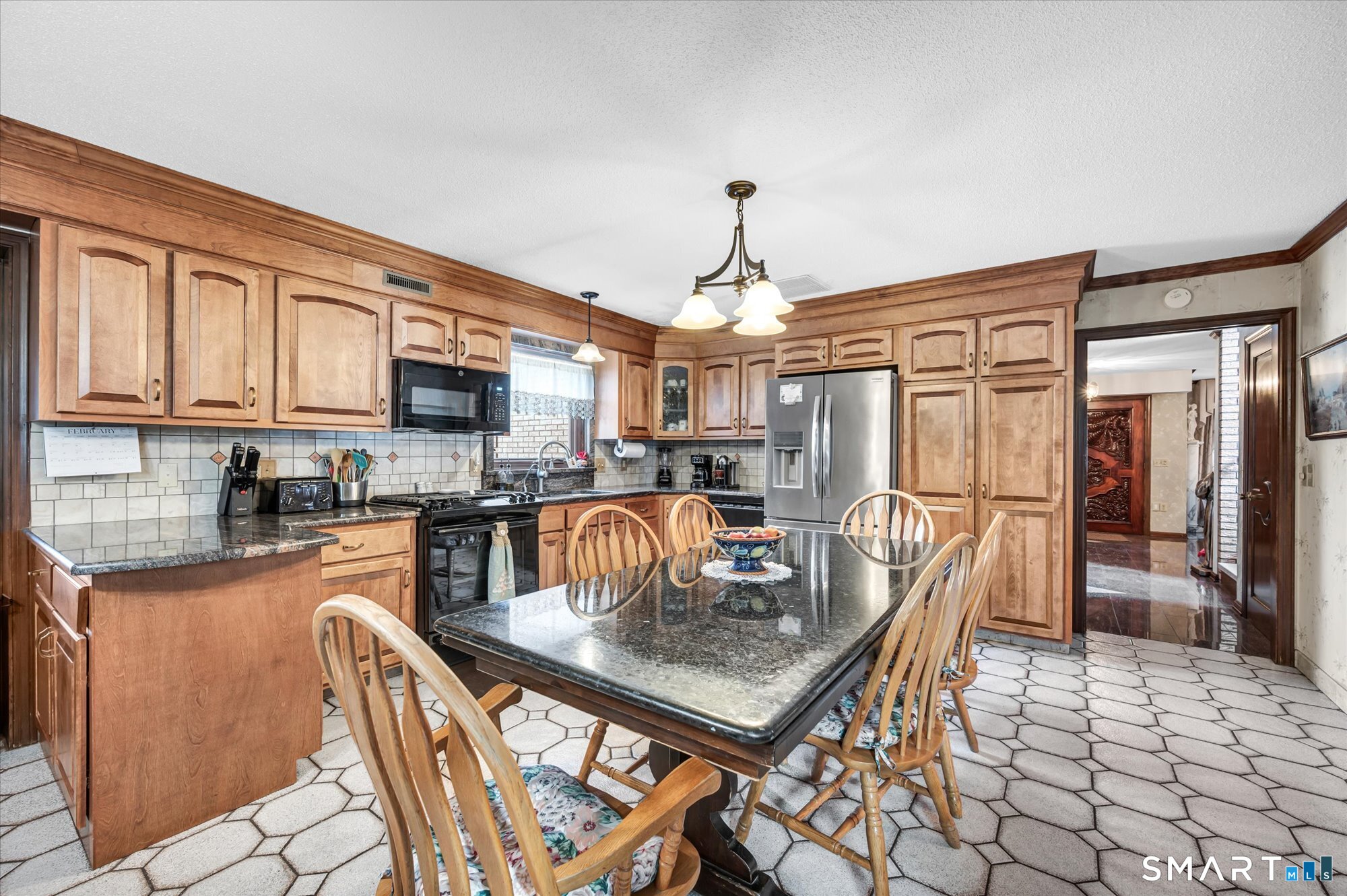 23 Crest Drive Cromwell CT 06416