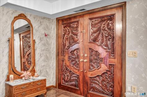 23 Crest Drive Cromwell CT 06416