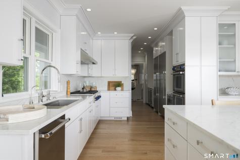 3 Canfield Crossing Norwalk CT 06855