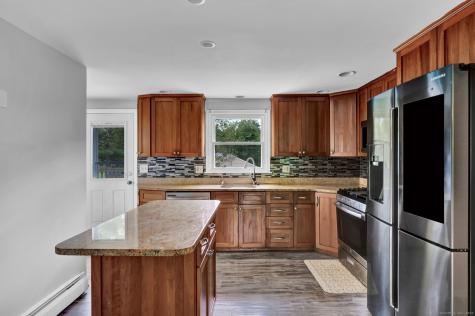 18 Nolan Drive Bloomfield CT 06002