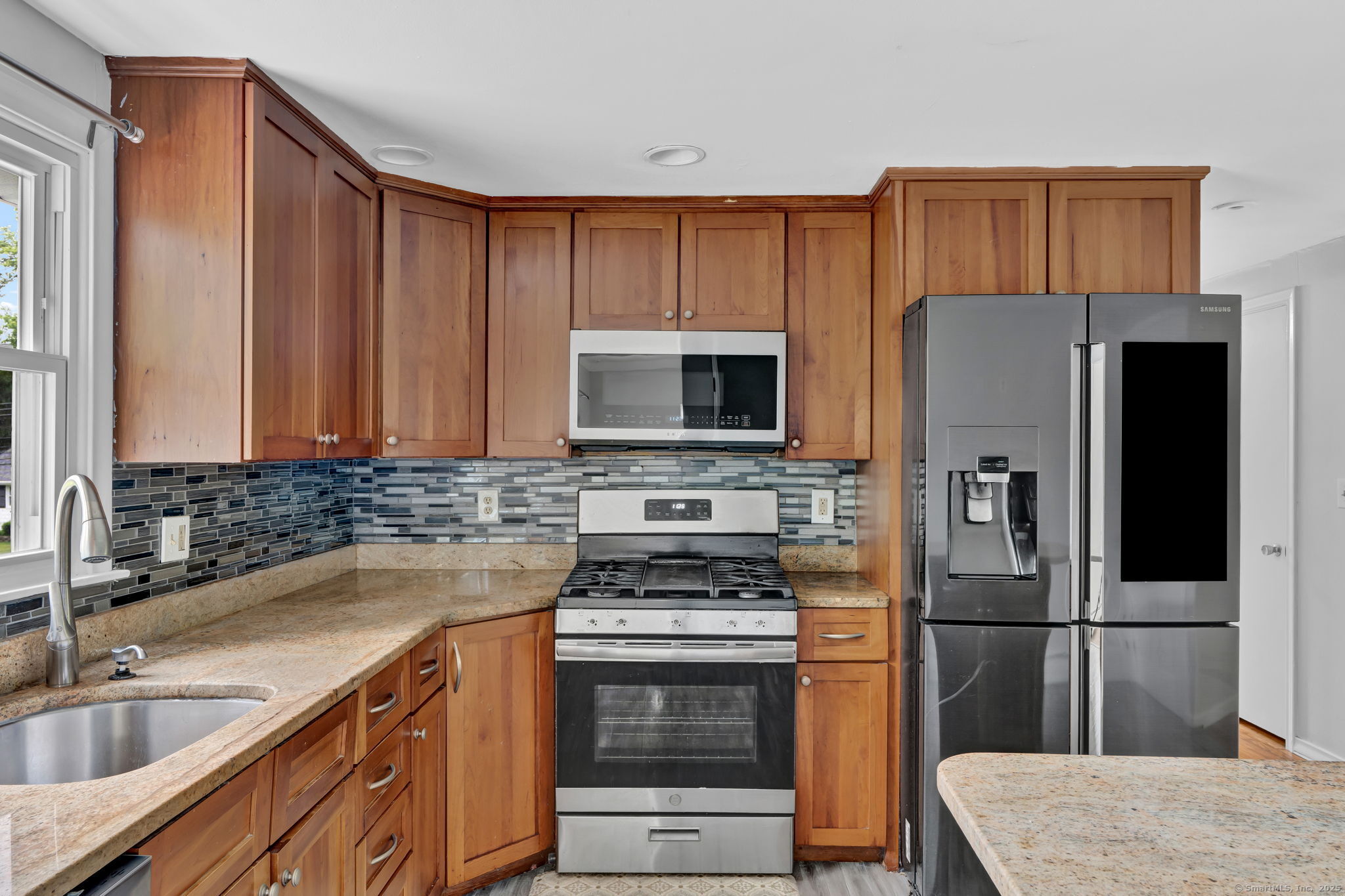 18 Nolan Drive Bloomfield CT 06002