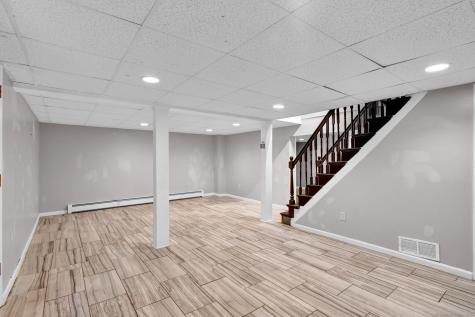 18 Nolan Drive Bloomfield CT 06002