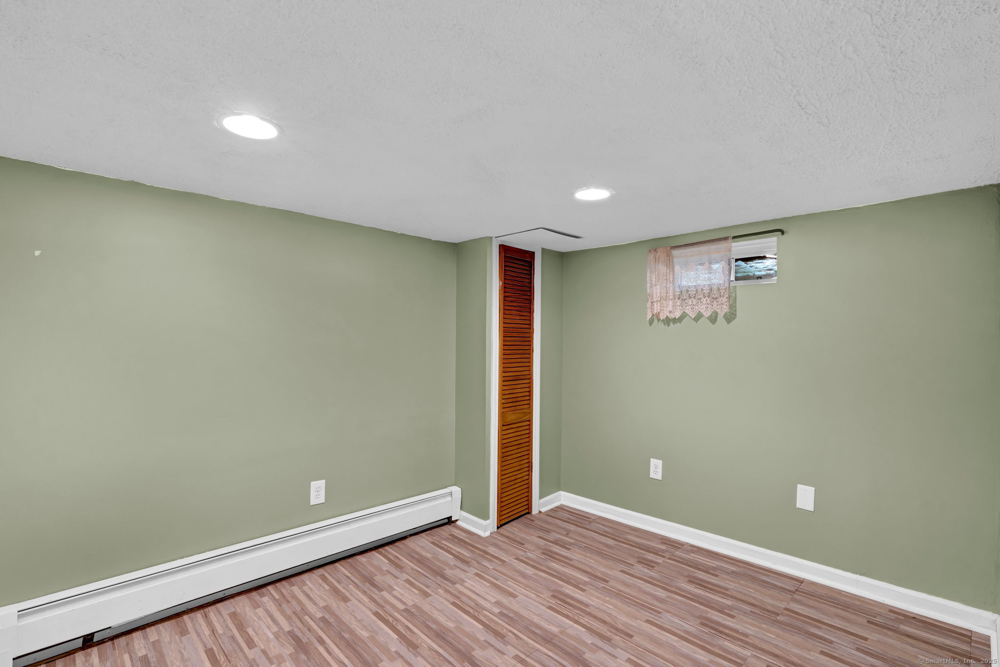 18 Nolan Drive Bloomfield CT 06002