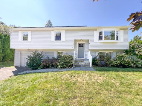 27 Tapping Circle Milford CT 06460