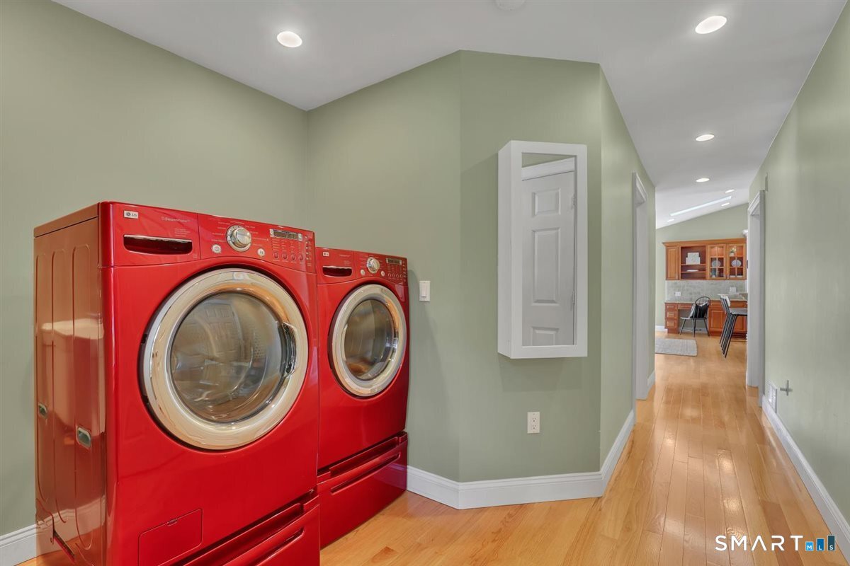 361 Miles Road Orange CT 06477
